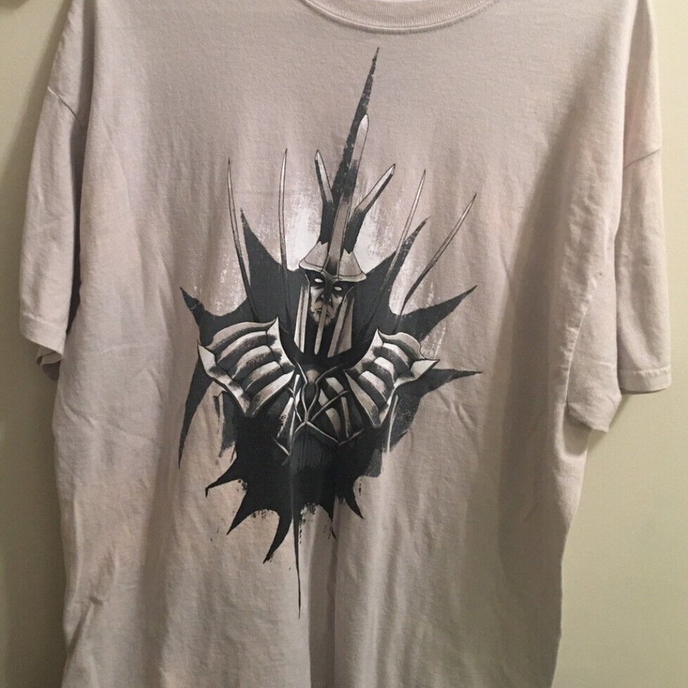 The Elder Scrolls Bethesda Skyrim Lootwear Exclusive Shirt Loot Crate Size XL